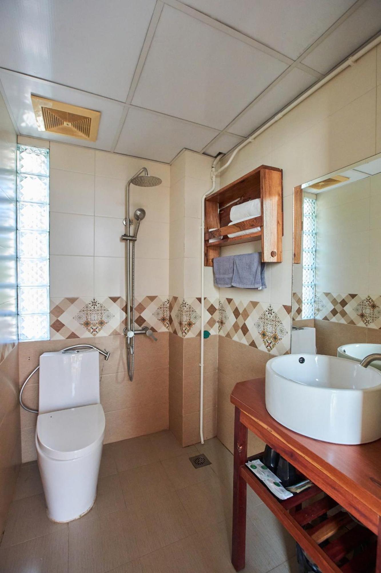 Homestay Eco May5 Travel Ha Long Exteriör bild