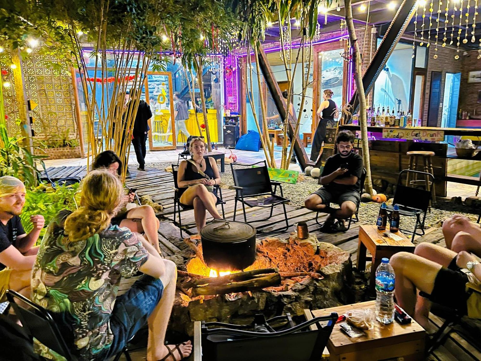 Homestay Eco May5 Travel Ha Long Exteriör bild